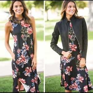 BRAND NEW Floral knee length dress